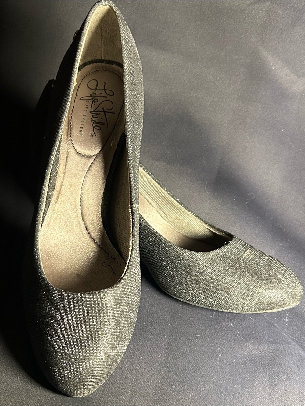 Life StrideWomen's Black Shimmer Heel Pumps